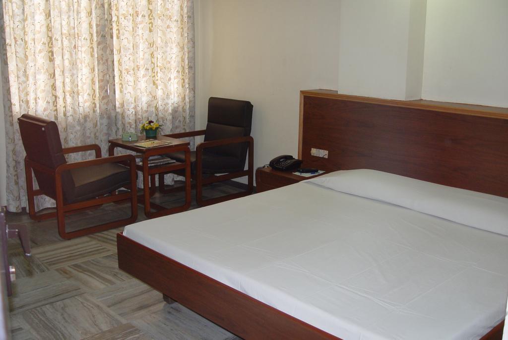 Hotel Supreme Madurai Room photo
